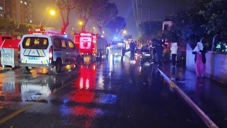 Sürücünün kontrolünü yitirdiği otomobil, aydınlatma direğine çarpıp, takla attı; 2 yaralı