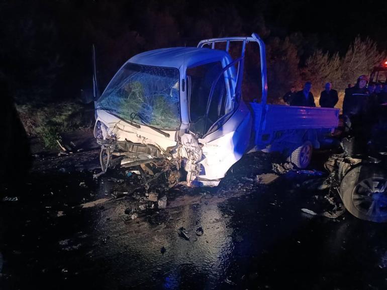 Hafif ticari araç ile kamyonet çarpıştı; 1 ölü, 5 yaralı