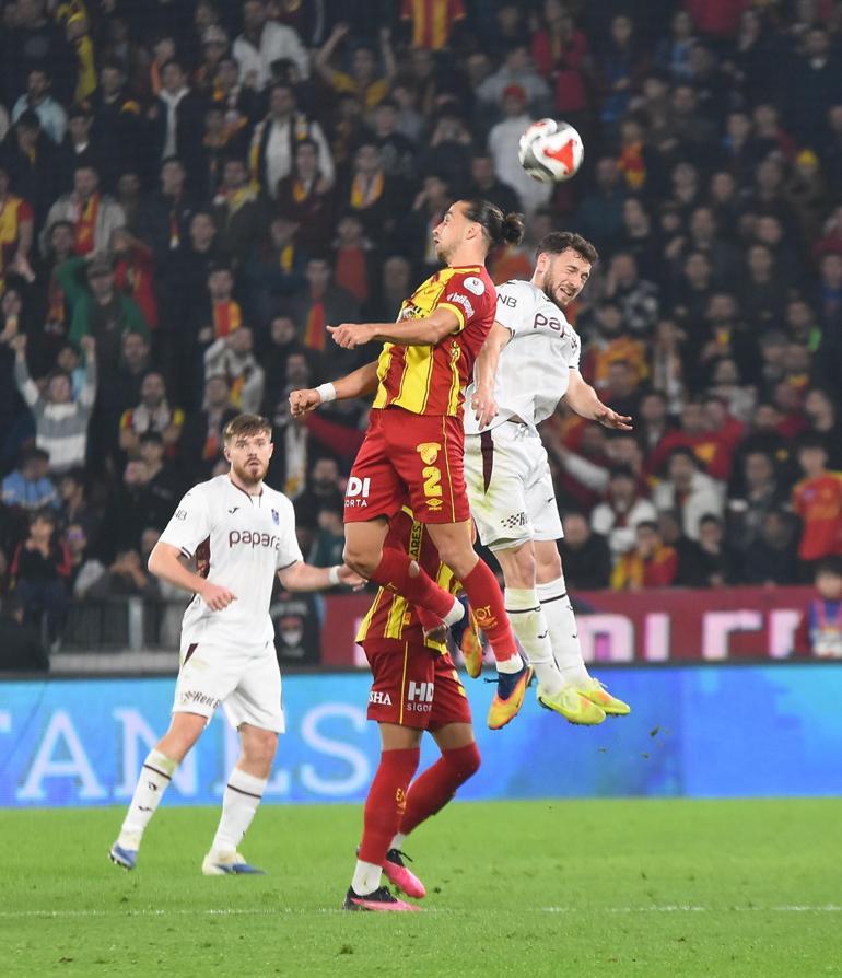 Fırtına yine esti; Göztepe deplasmanında 2 gollü galibiyet