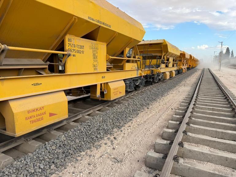 Bakan Uraloğlu: Suriye sınırındaki demir yolu hattını ayağa kaldırıyoruz