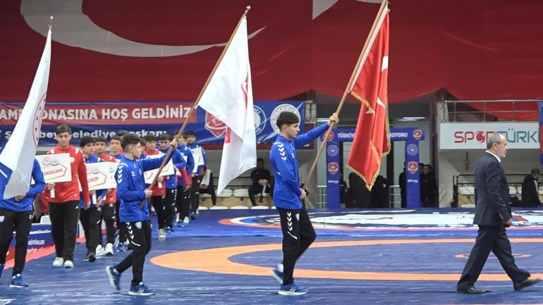 Büyükler Türkiye Güreş Şampiyonası, Gaziantepte başladı
