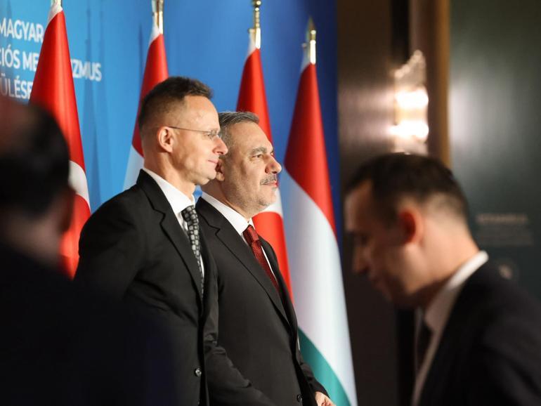 Türkiye-Macaristan Ortak İstişare Mekanizması Birinci Toplantısı İstanbulda başladı