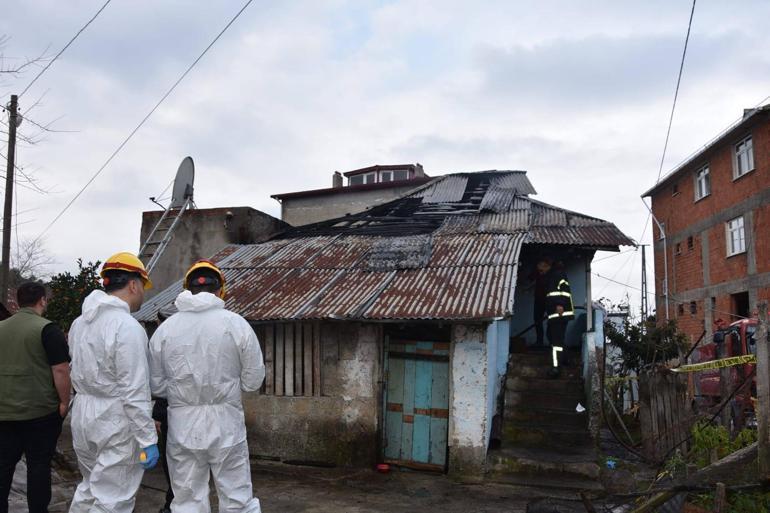 Tek başına kaldığı evde çıkan yangında öldü