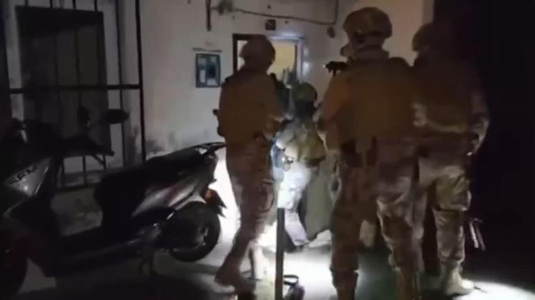 İstanbulda suç örgütlerine yönelik operasyon: 41 şüpheli tutuklandı