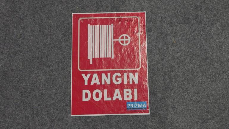 Hong Kongdaki yangın sonrası uzmandan uyarı: 50,5 metrenin üzerindeki binalarda 2 kaçış kovanı olmalı