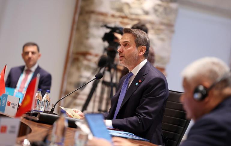 Bakan Bayraktar: Hazar’ın Türk Dünyasını ayırmasını değil birleştirmesini sağlamalıyız