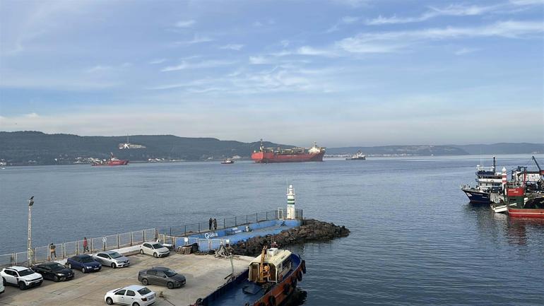Yüzer üretim, depolama ve boşaltma gemisi Çanakkale Boğazı’ndan geçti