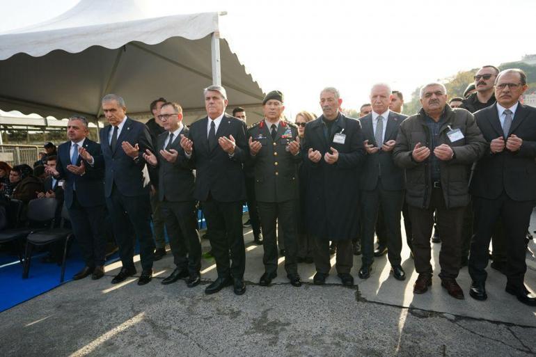 Beşiktaş Kulübü, terör saldırısında şehit düşenler için anma töreni düzenledi