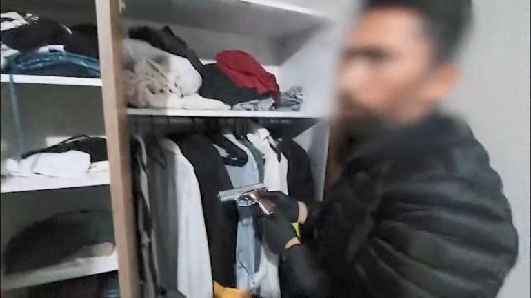 Esenyurtta uyuşturucu operasyonu: 133 bin adet hap ele geçirildi