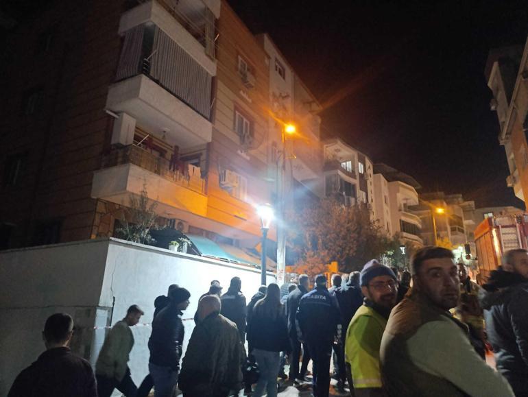 Manisa’da inşaat çalışmasının yanındaki 2 binada çatlaklar oluştu, 15 kişi tahliye edildi