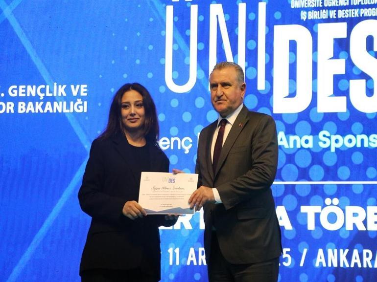 Bakan Bak: Türkiye Yüzyılı, gençlerin yüzyılı olacak