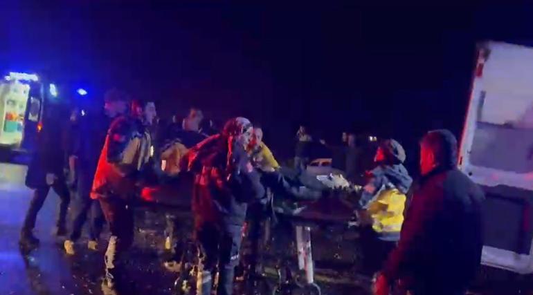 Mardin’de 3 aracın karıştığı kazada 3 ölü, 6 yaralı