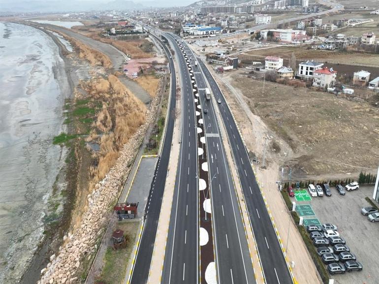 Van Çevre Yolunun 28 kilometrelik 2 etabı açılıyor