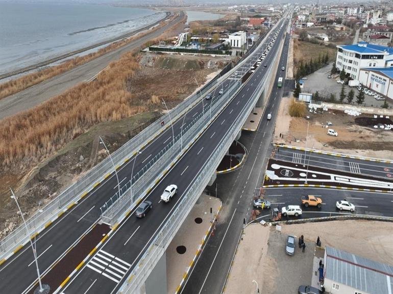Van Çevre Yolunun 28 kilometrelik 2 etabı açılıyor