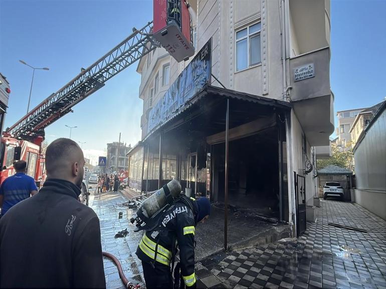 Oto kaportacıda çıkan yangın söndürüldü