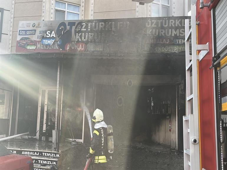 Oto kaportacıda çıkan yangın söndürüldü