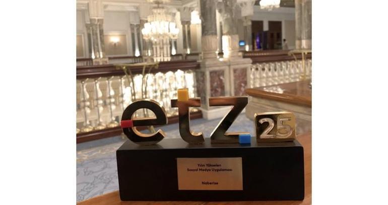 Naberise Yılın Yükselen Sosyal Medya Uygulaması ödülünü aldı
