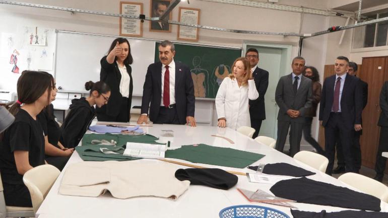 Bakan Tekin: Yönetişim mekanizmasını sağlıklı kurgulamaya sarf ettik