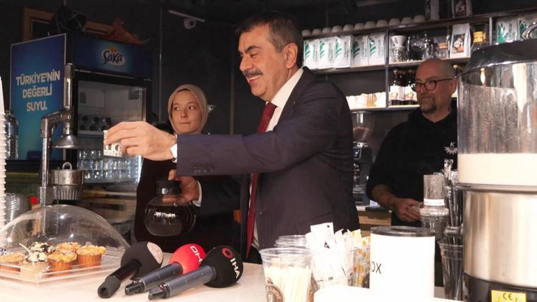 Bakan Tekin: Yönetişim mekanizmasını sağlıklı kurgulamaya sarf ettik