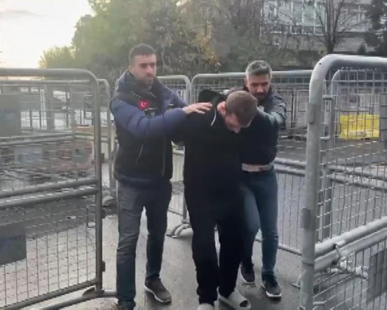 İstanbulda aralarında 23 suç kaydı bulunan şüphelininde bulunduğu 3 kişi yakalandı