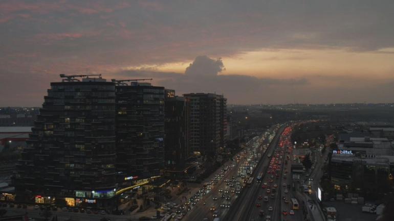 İstanbulda trafik yoğunluğu yüzde 81e ulaştı
