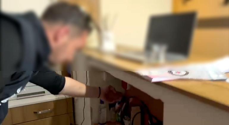 Masaj salonlarına fuhuş operasyonunda gizli bölmeler, zil sistemi bulundu; 15 gözaltı