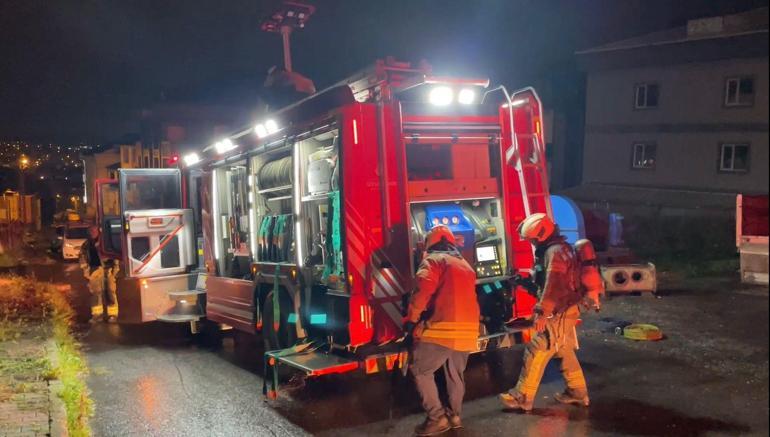 Arnavutköy’de fabrikada çıkan yangında 1’i ağır 3 kişi yaralandı