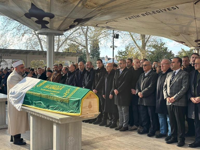 Merkez Bankası Başkanı Karahanın annesi son yolculuğuna uğurlandı