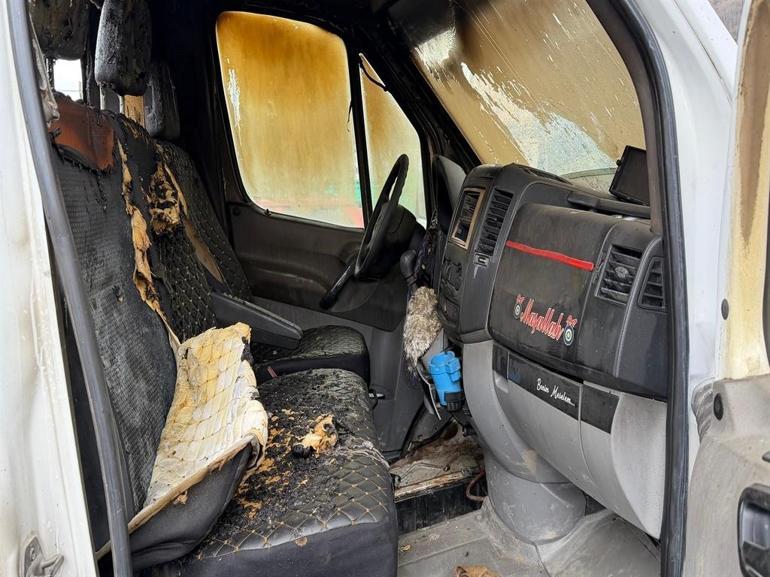 4 aracı yakılan muhtar: Eve sıçrasaydı facia olacaktı