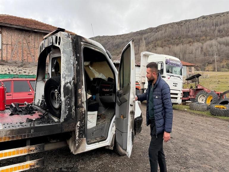 4 aracı yakılan muhtar: Eve sıçrasaydı facia olacaktı