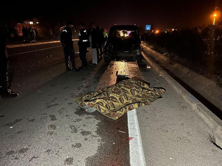 Hafif ticari araçla çarpışan elektrikli motosikletin sürücüsü öldü