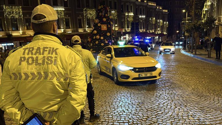 Beşiktaş’ta yüksek sesli müzik açan sürücü polise yakalandı: 14 günde 1,5 milyon lira ceza kesildi