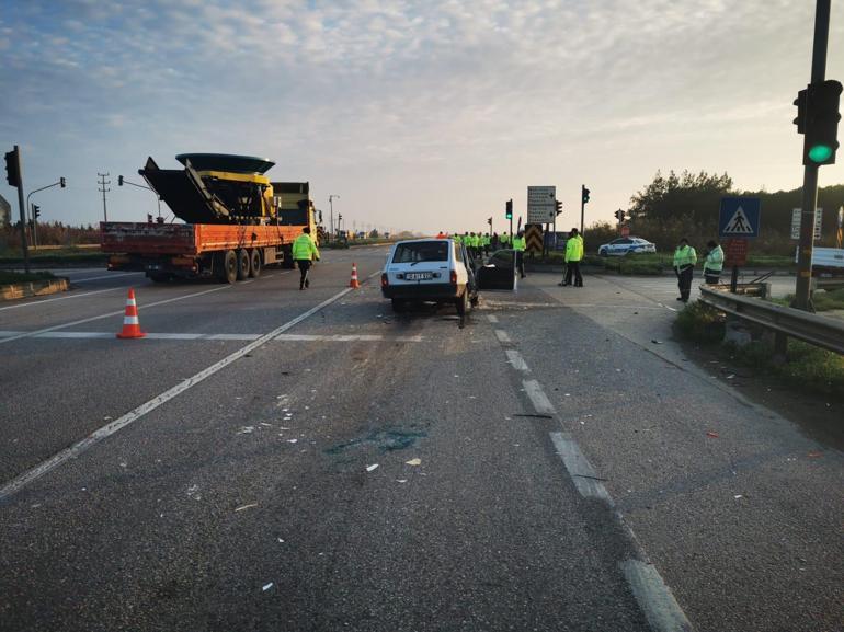 Otomobil, aynı yöne giden otomobile çarptı; 15 yaşındaki Furkan öldü