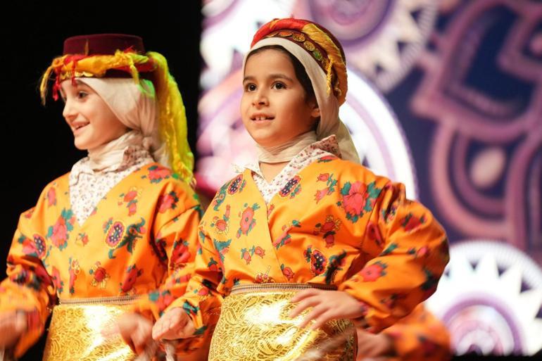 Ümraniye’de ‘Halk Oyunları Doğu Gecesi’ düzenlendi