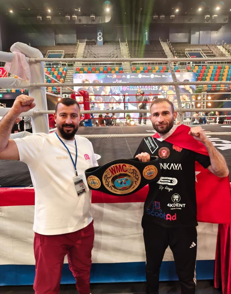 Hong Kongda Türk zaferi; Abdüssamet Uğurlu kemeri aldı