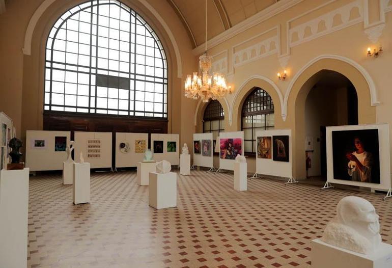 Üniversitenin kampüse ücretli giriş uygulamasına mahkemeden yürütmeyi durdurma kararı