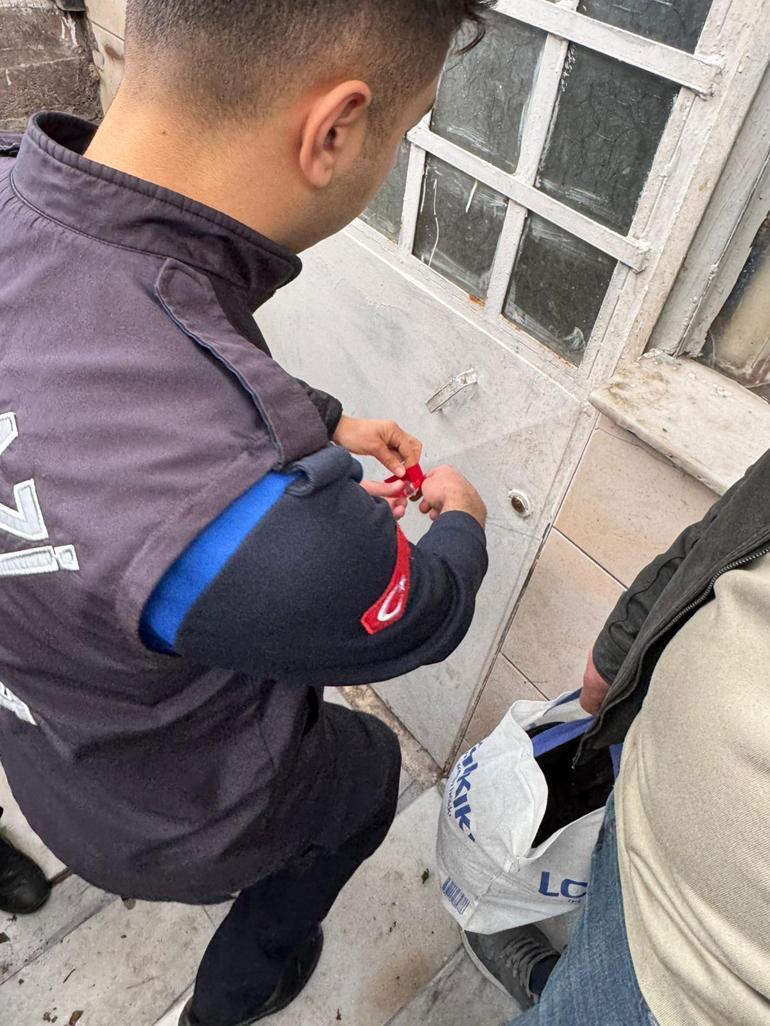 Sultangazide 300 kilogram kırmızı ve beyaz et imha edildi