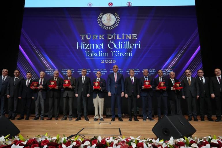 Türk Diline Hizmet Ödülleri sahiplerini buldu