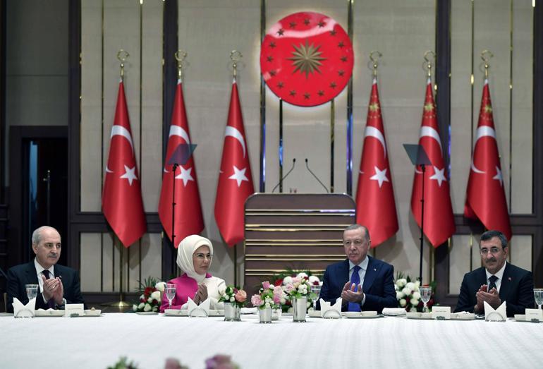 Cumhurbaşkanı Erdoğan: Ukrayna ve Rusyaya ikazlarımızı net bir şekilde iletiyoruz