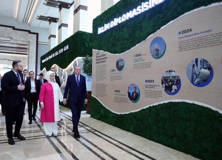 Emine Erdoğandan 16. Büyükelçiler Konferansına ilişkin paylaşım