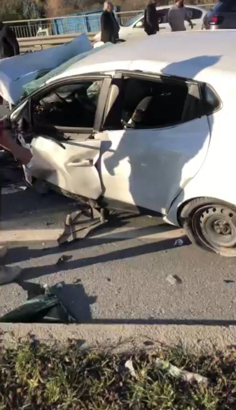 Başakşehirde trafik kazası: 1 ölü 2 ağır yaralı