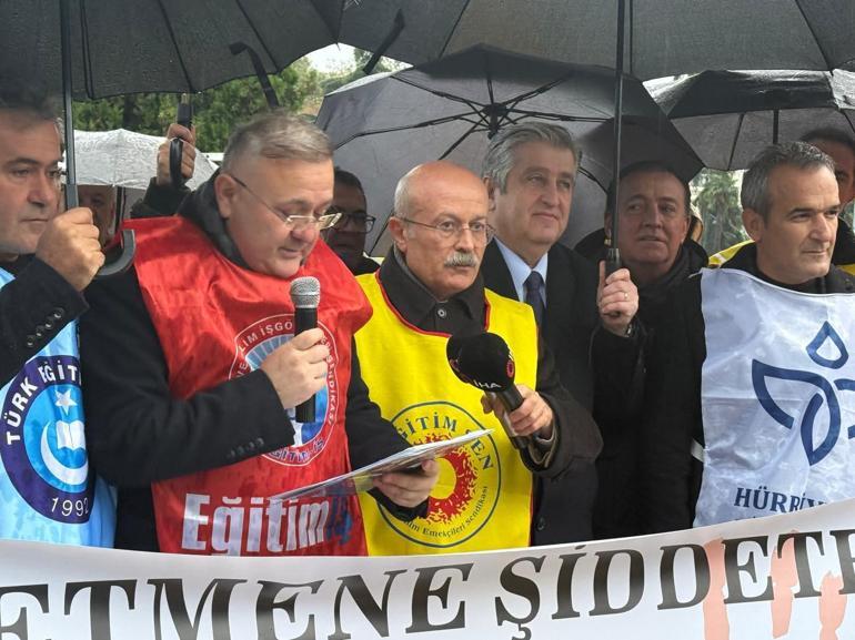 Samsun’da öğretmene şiddete sendikalardan ortak tepki