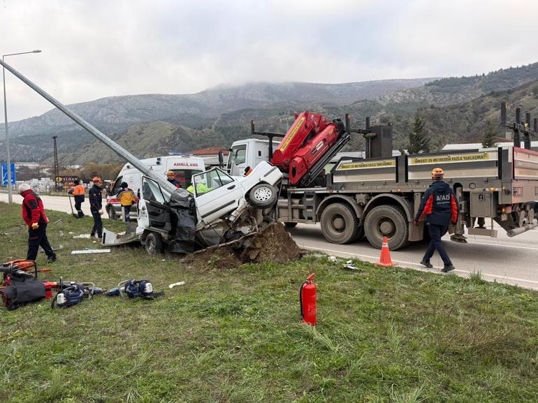 Avukat, duruşmaya giderken kazada yaşamını yitirdi
