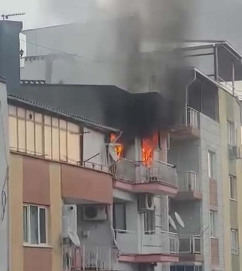 Manisada evde yangın; 3 kişi dumandan etkilendi, 6 kedi öldü