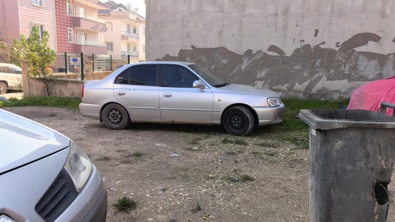 Arkadaşına kullanması için verdiği otomobilini, kurşunlanmış halde buldu