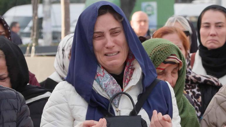 Şişlide trafik kazasında hayatını kaybedenler son yolculuğuna uğurlandı