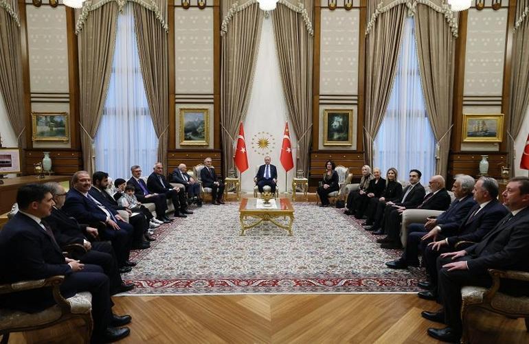 Cumhurbaşkanı Erdoğan: Filistin halkının yanında dimdik duruyoruz