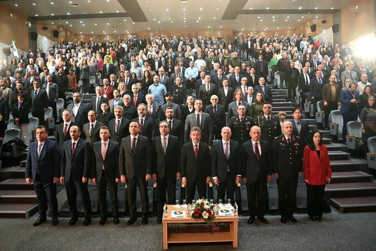 Bakan Yumaklı: Gıda arz güvenliği, su ve iklim krizi meseleleri dünyanın gündemine oturdu