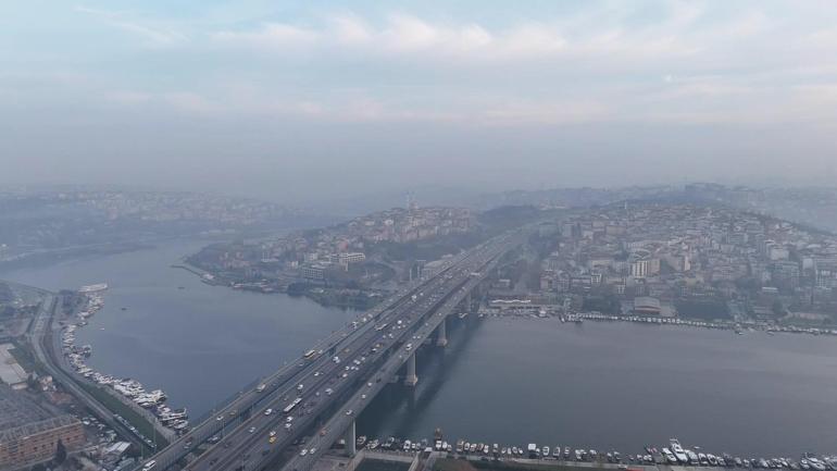 İstanbulun bazı bölgelerinde sis etkili oldu