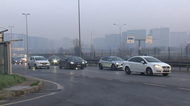 İstanbulun bazı bölgelerinde sis etkili oldu